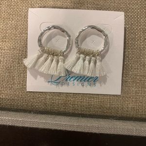 Premier Designs Earrings